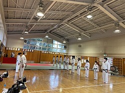 鴨志田中学校武道場